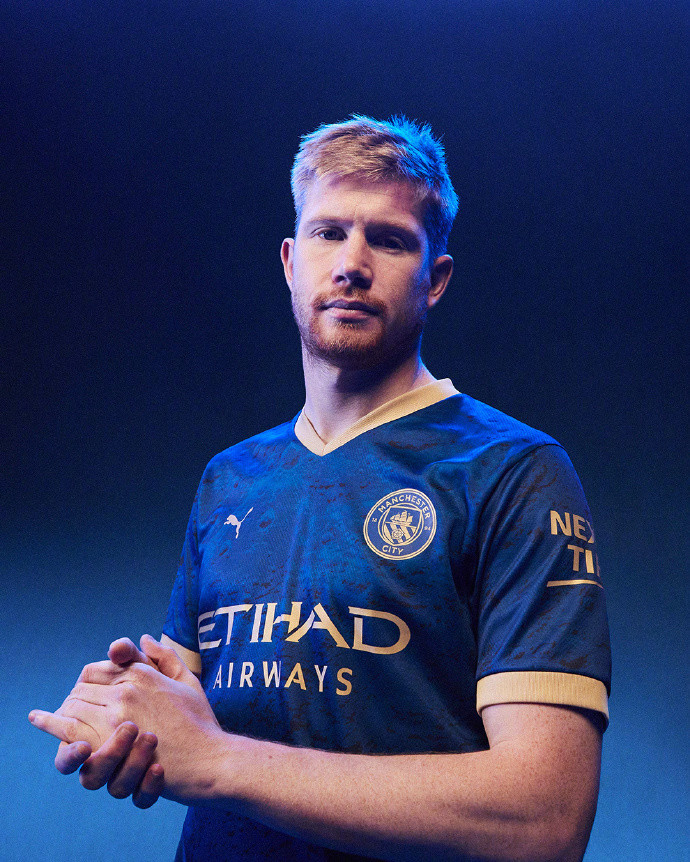 姆巴耶尼昂可能在一月份离开根奇勒比利吉：阿联酋和意大利俱乐部已对这位前AC米兰前锋表示出兴趣。 来源：著名记者斯基拉