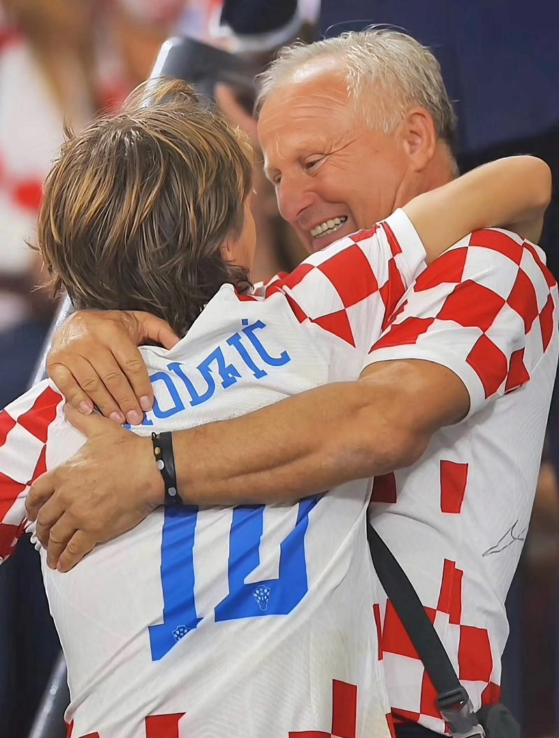 [图]拜合拉木梅开二度 熊猫杯中国U22男足完胜