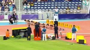 [网球]鲁德率挪威队体验帆板冲浪